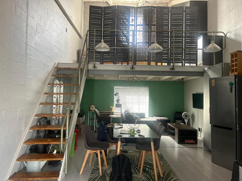 1 Bedroom Property for Sale in Observatory Western Cape